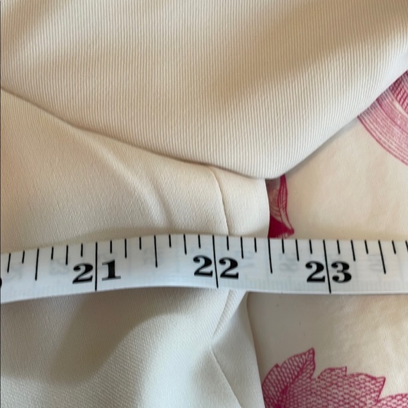 Lane Bryant Cream Blazer with Tailored Fit and Notched Lapels - Picture 7 of 8